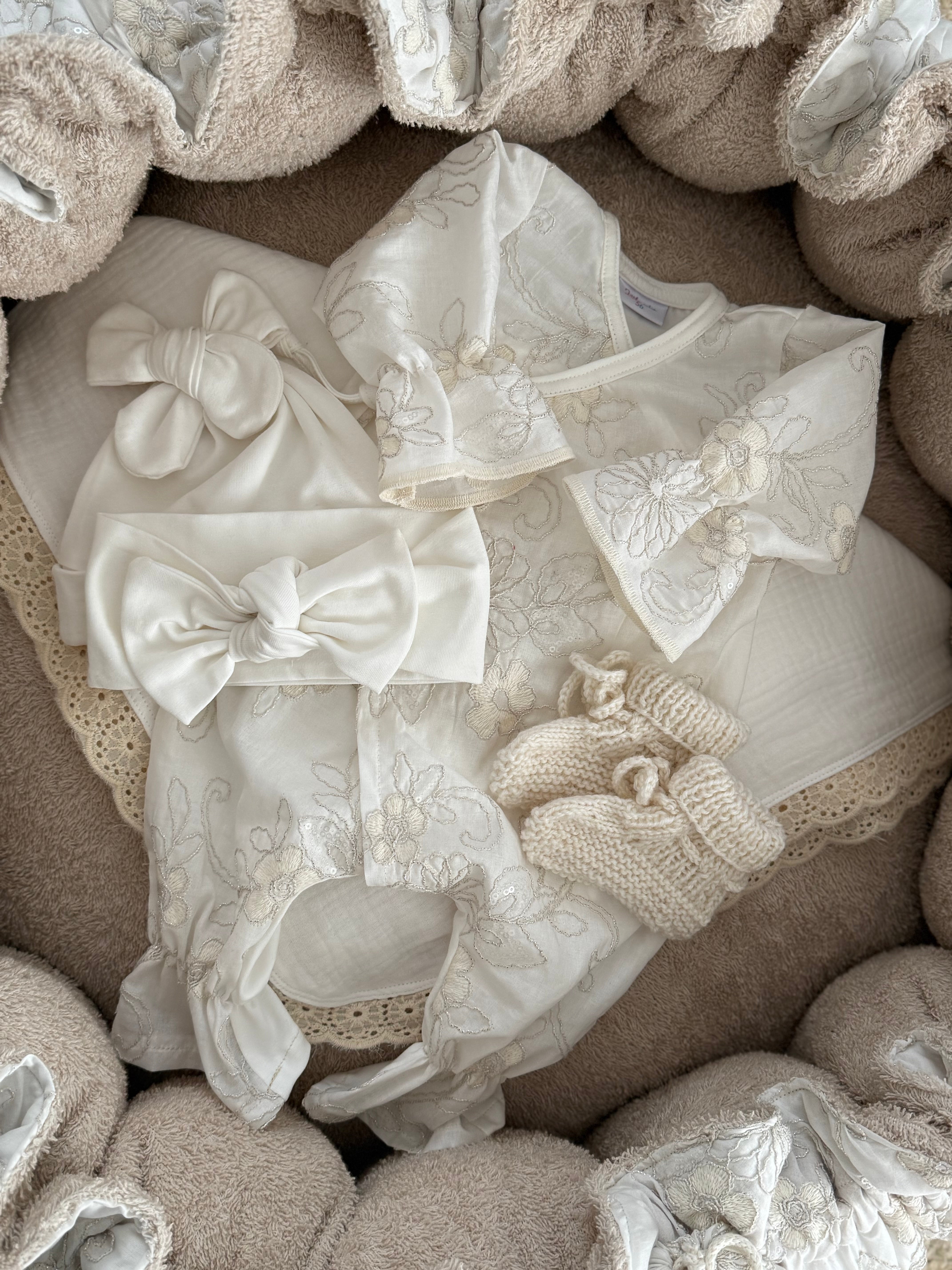 Newborn Set 4 delig (Haarbandje) Dahlia - Bloem Floral - For Your Little Cutie