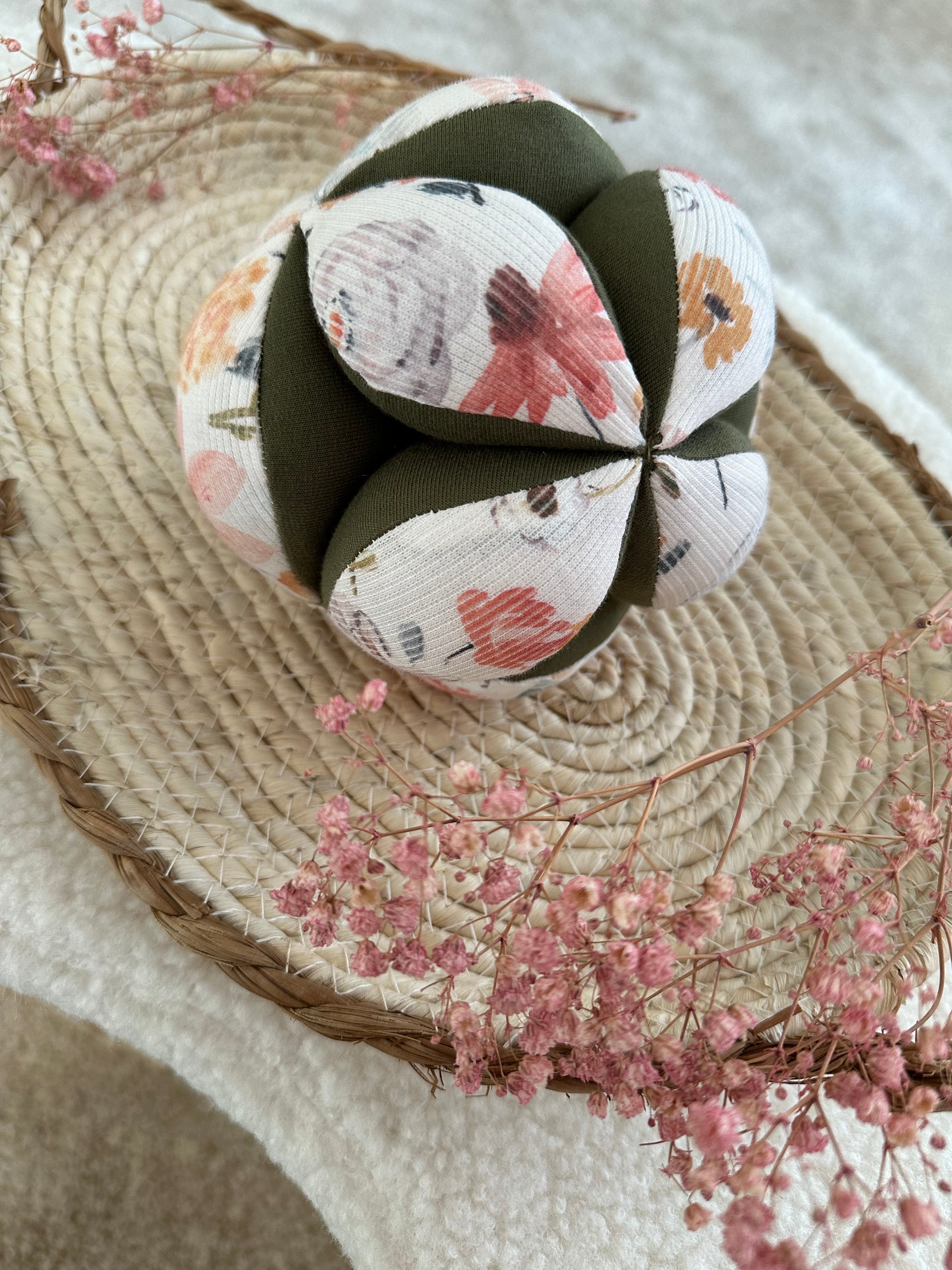 Grijpbal - Dahlia flower - For Your Little Cutie