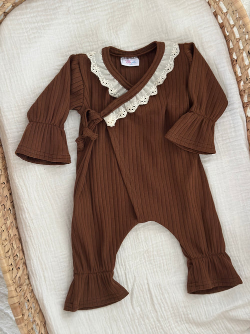 Boxpakje Broderie - Rib Walnut - For Your Little Cutie
