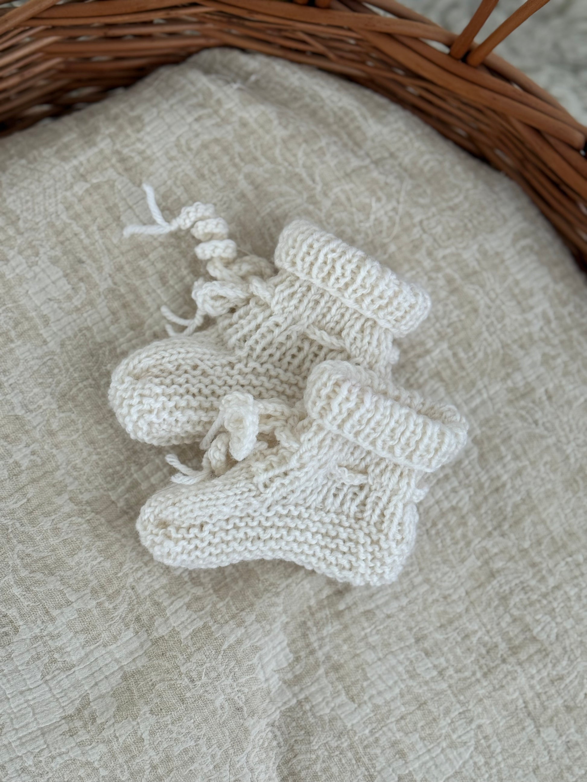 Slofjes  merino wol - off white - For Your Little Cutie