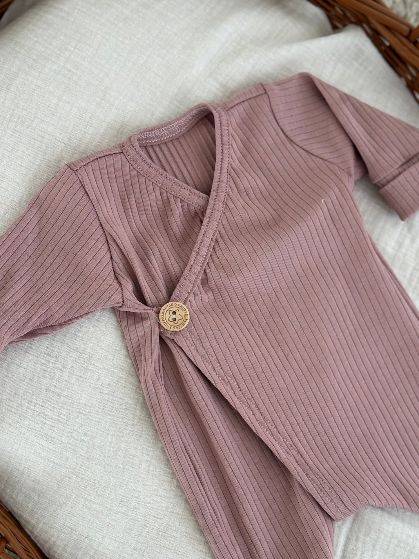 Unisex-Strampelanzug aus geripptem Jersey – Rosa