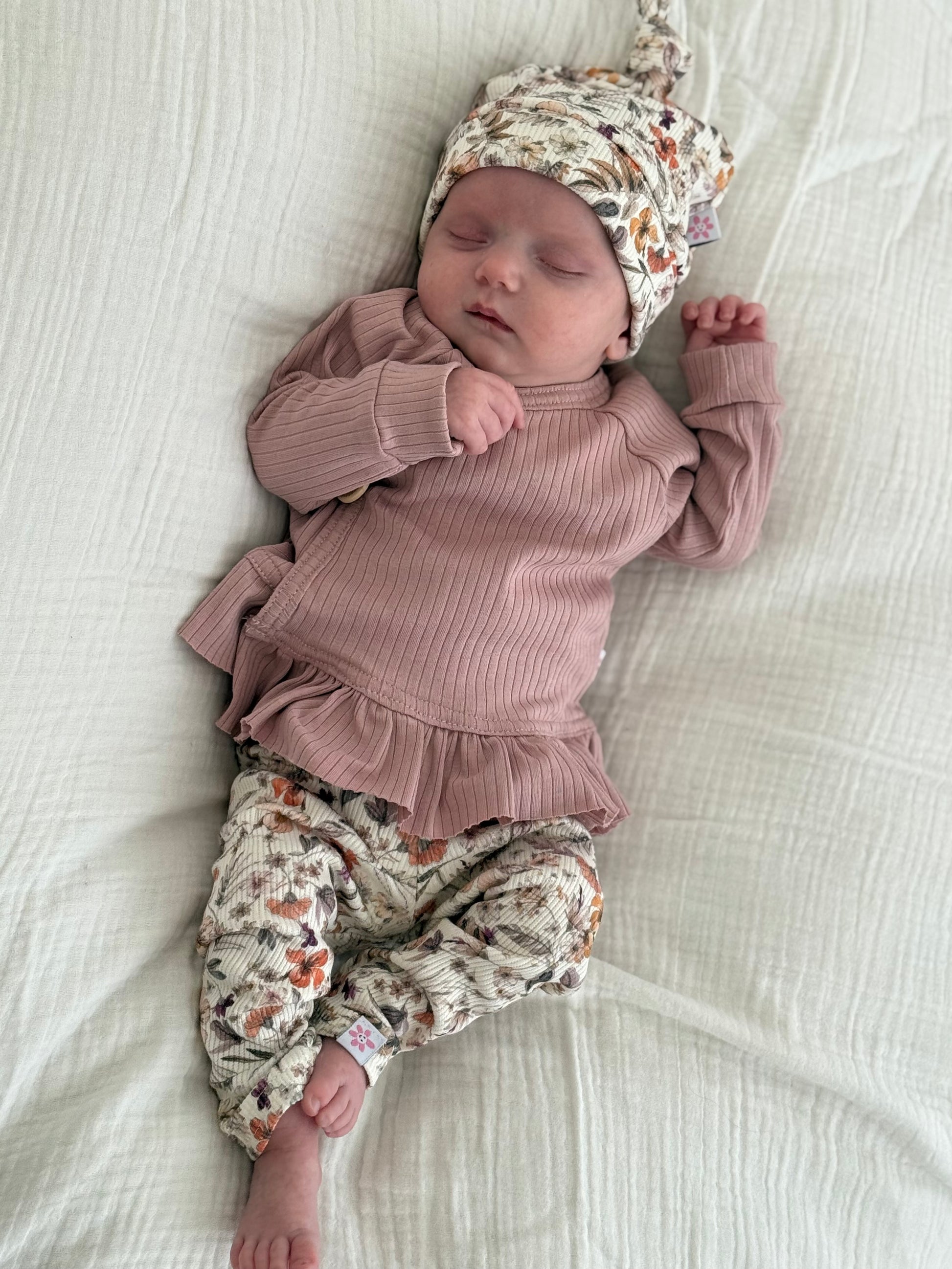 Overslagshirt ruffle jersey rib - roze - For Your Little Cutie