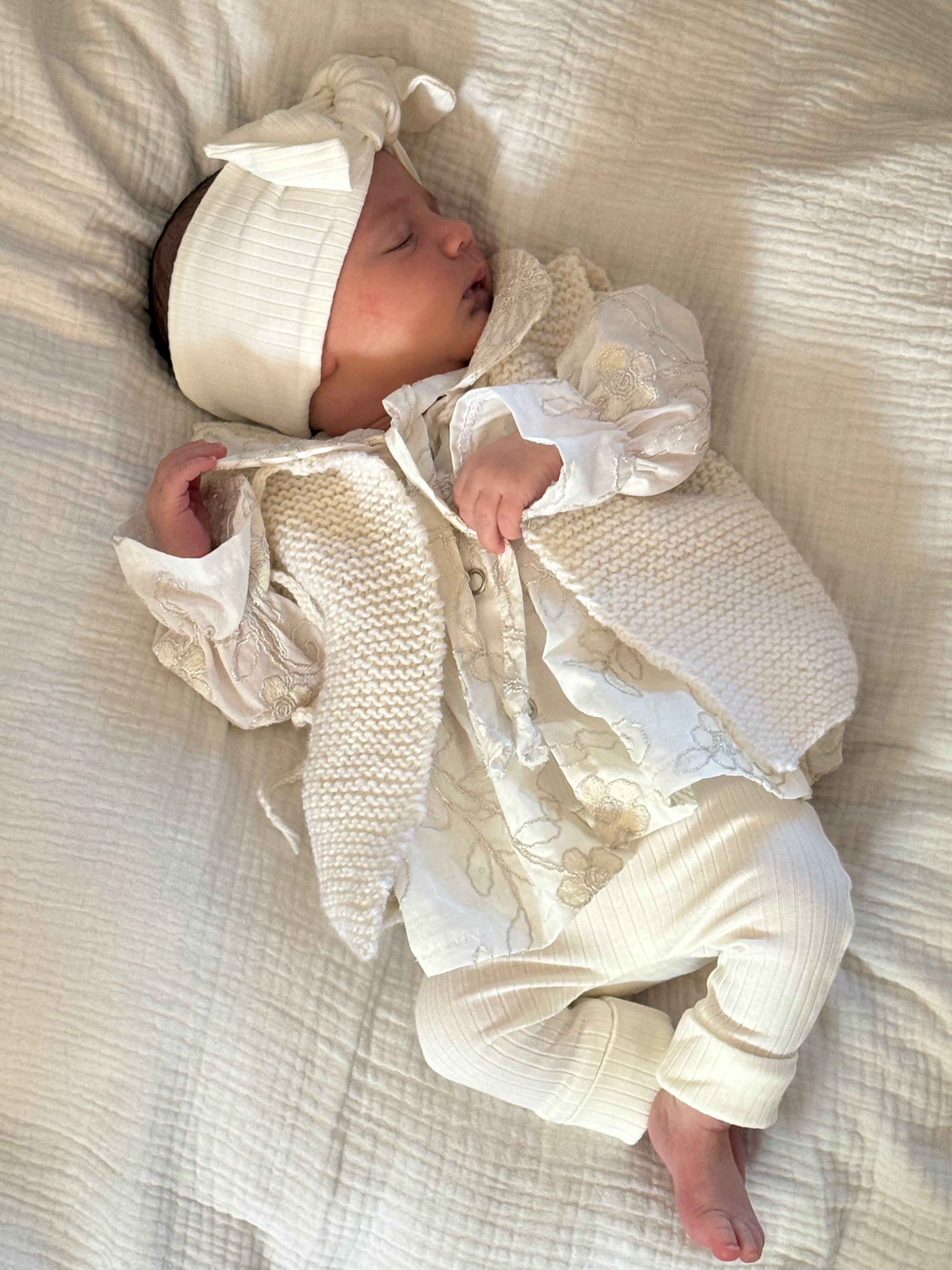 Gilletje Merino Wol - Ecru - For Your Little Cutie