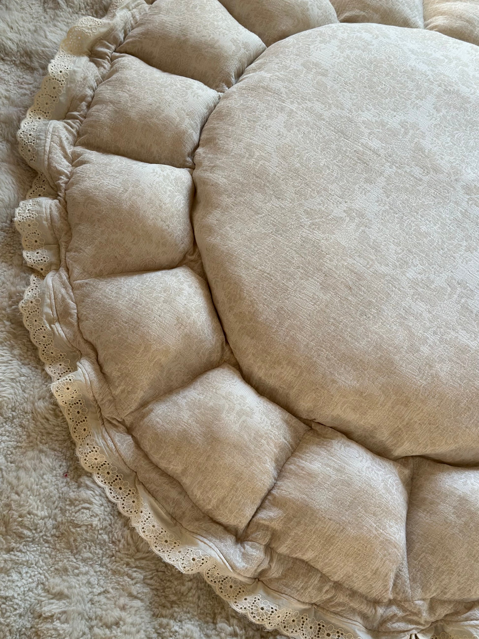 Babynest/speelkleed - Sand flower - For Your Little Cutie