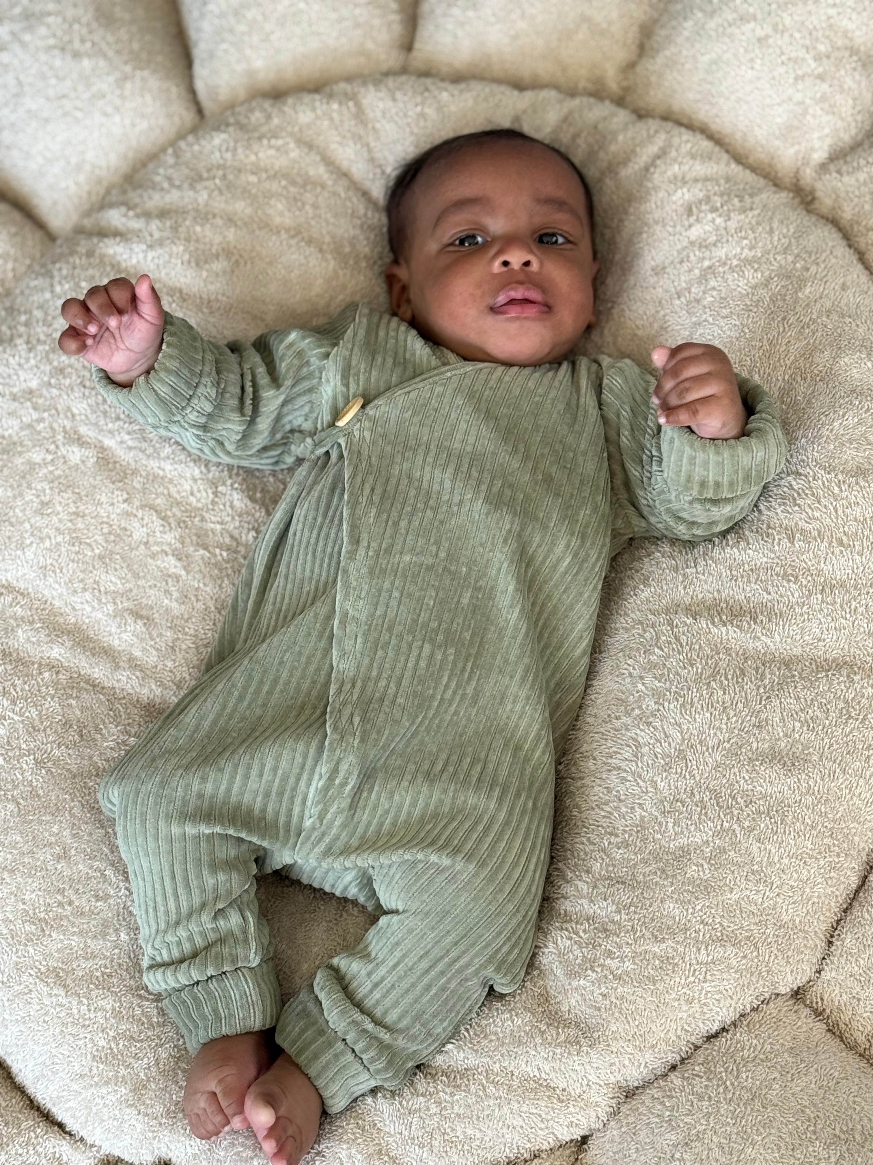 Boxpakje unisex - fluweel groen - For Your Little Cutie