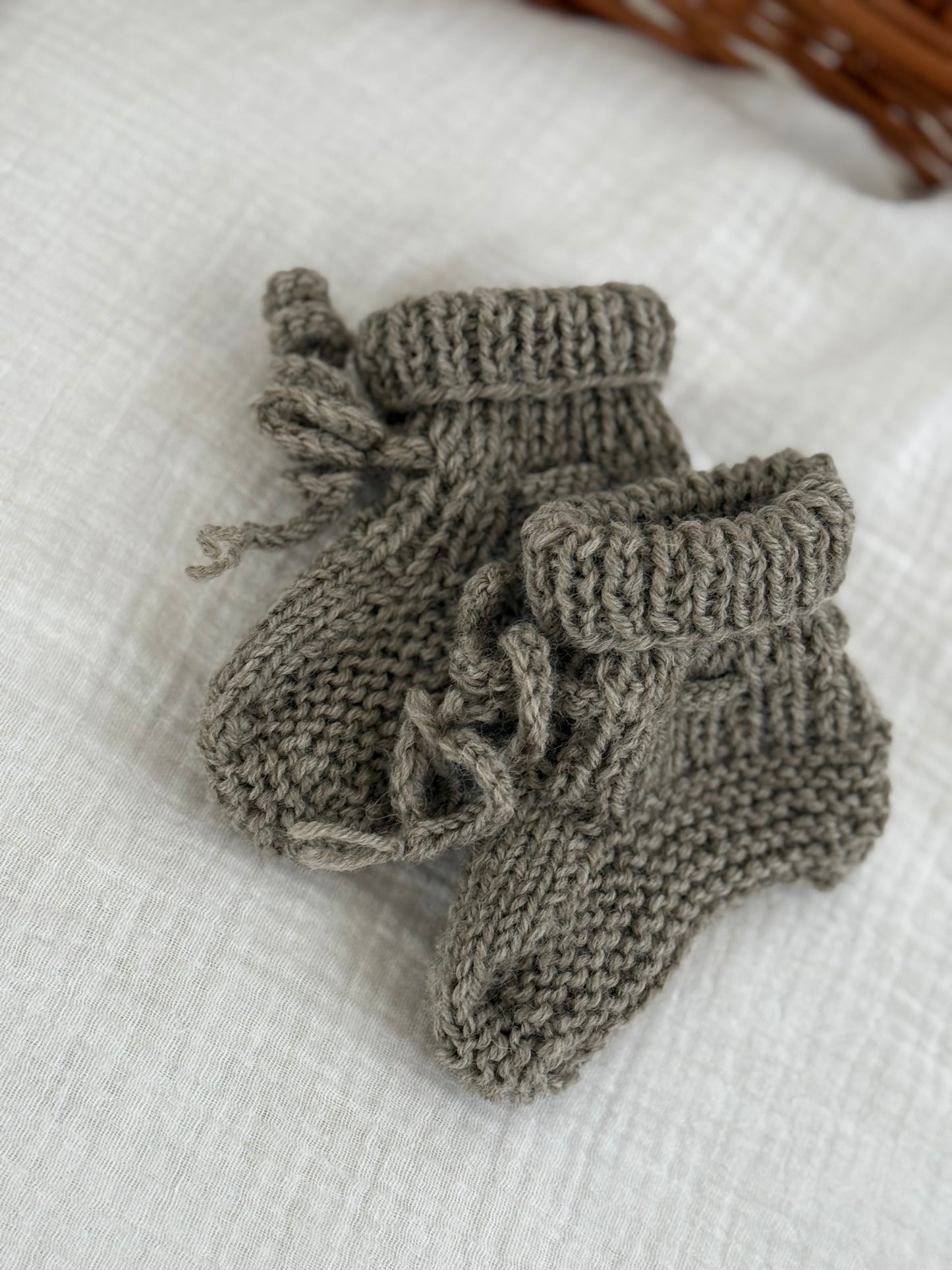 Slofjes merino wol - taupe