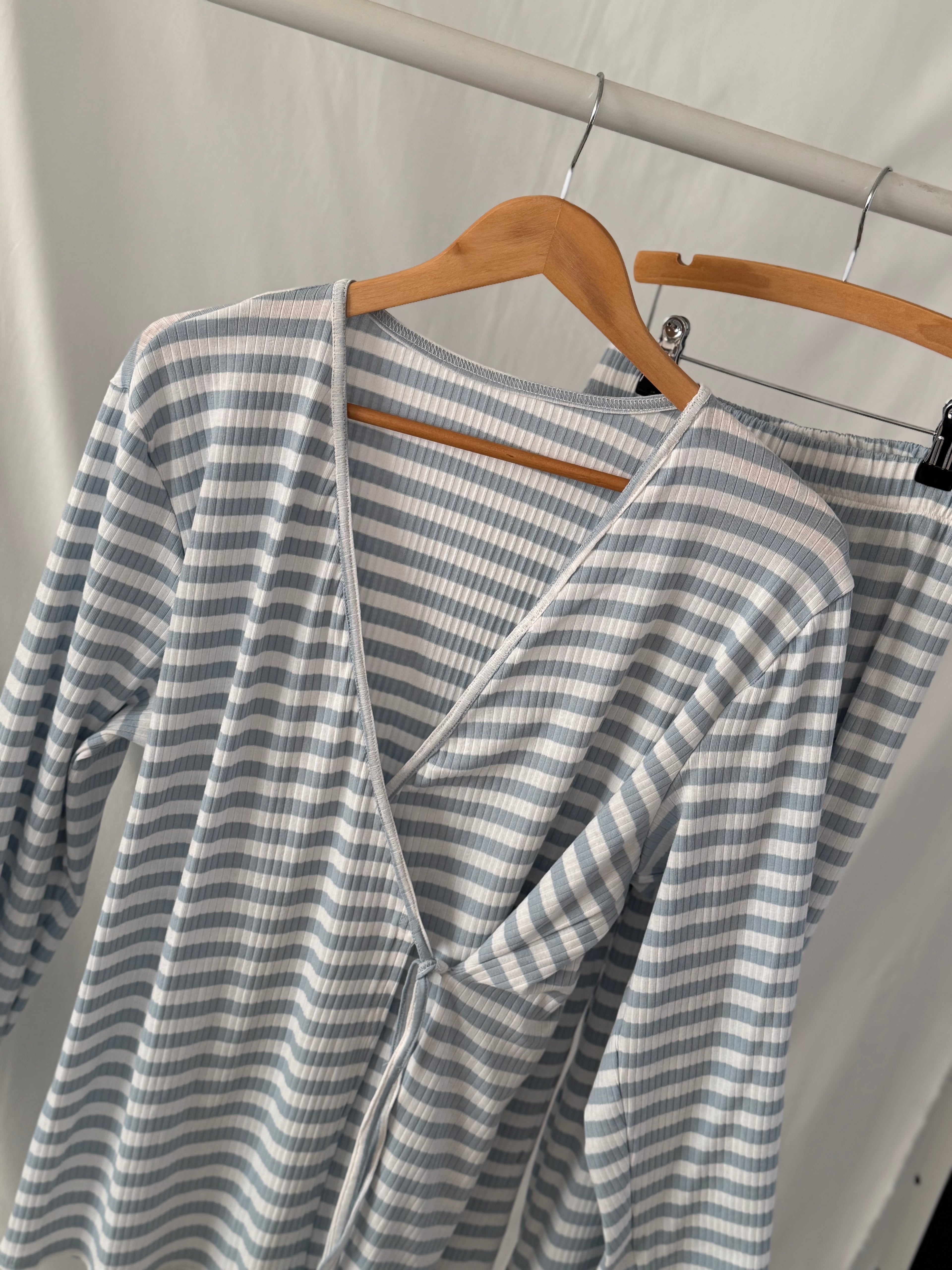 Mama Huispak - Dusty Blue Stripe