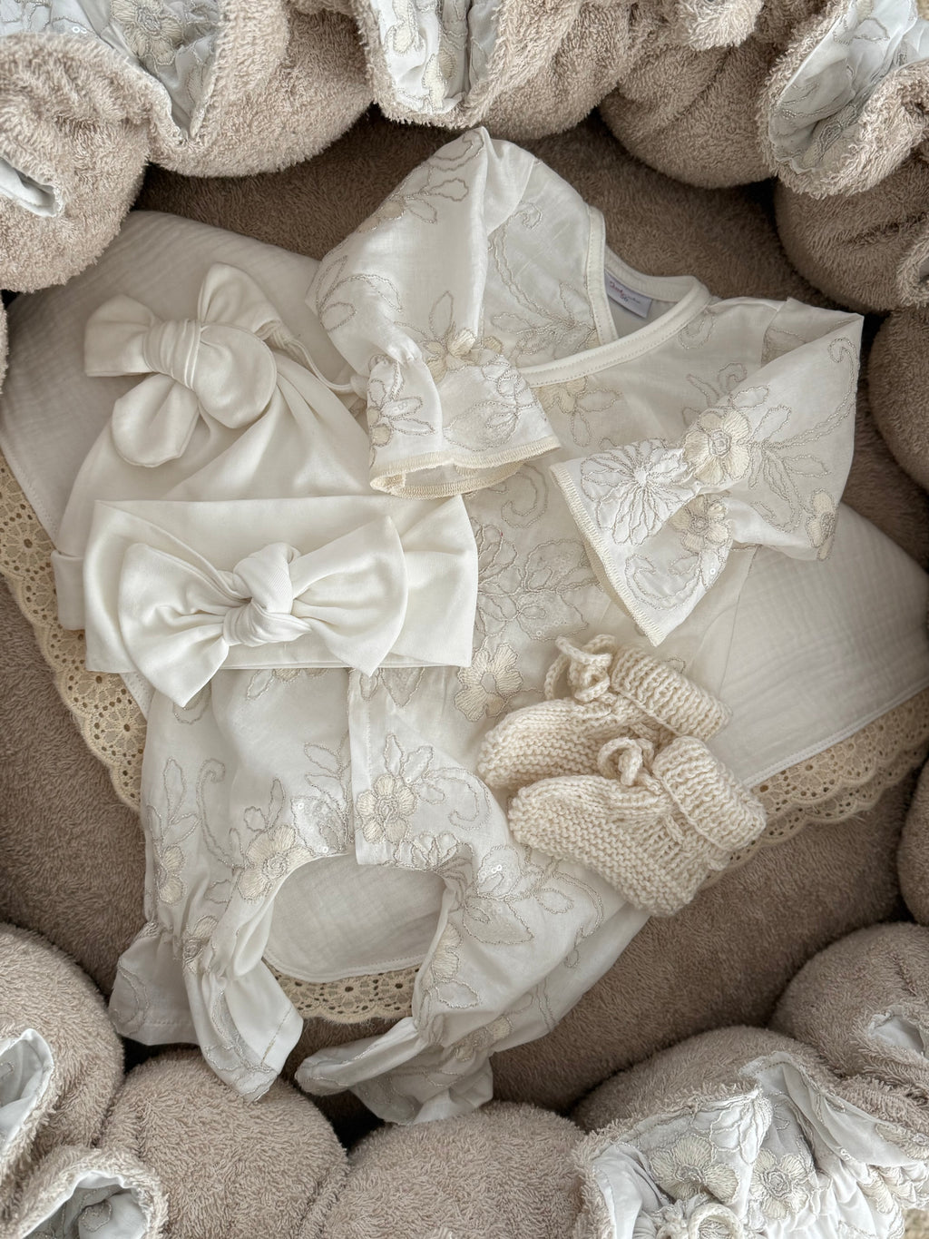Newborn Set 4 delig (Haarbandje) Dahlia - Bloem Floral - For Your Little Cutie