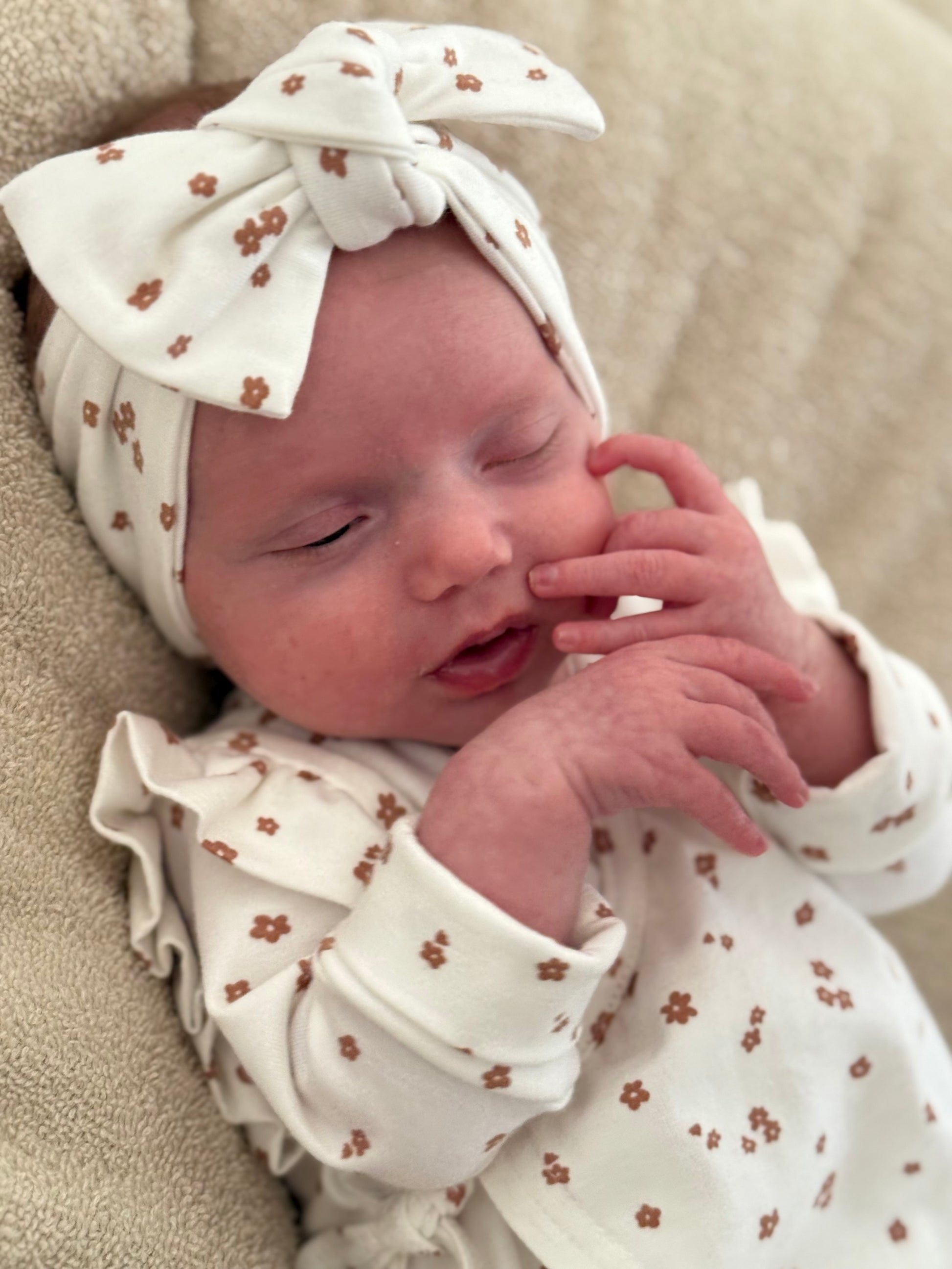 Haarbandje - Cute flower - For Your Little Cutie