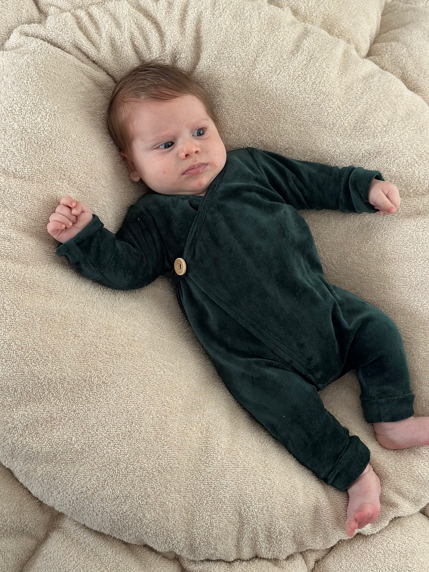Unisex-Strampelanzug - smaragdgrüner Samt