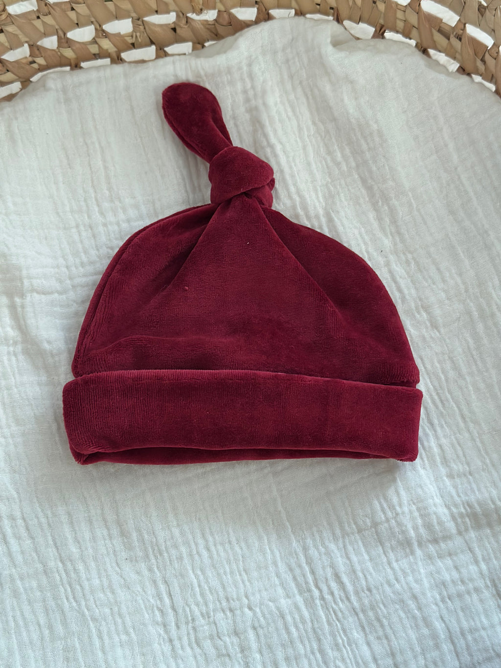 Mutsje - Burgundy Velours