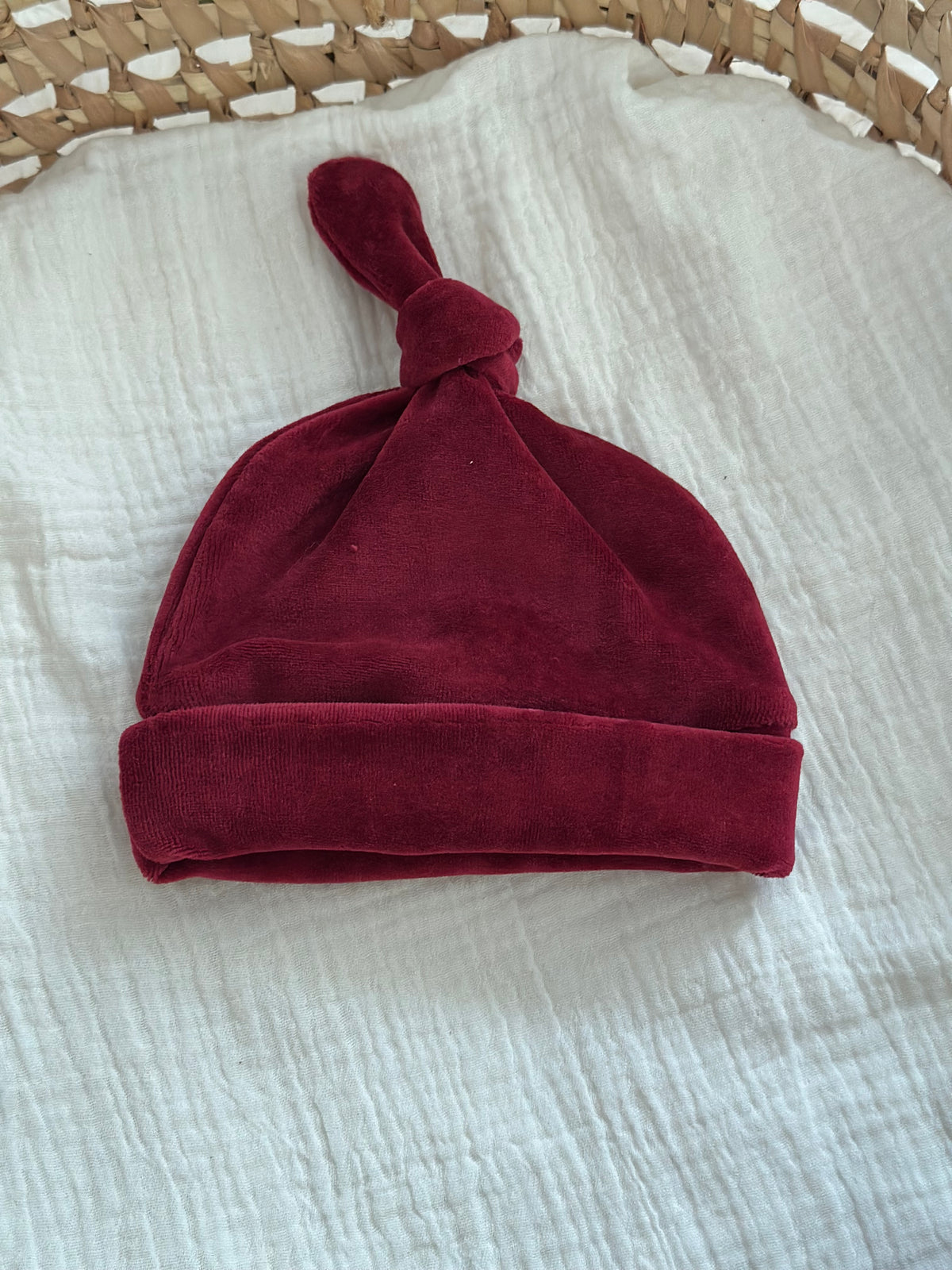 Mutsje - Burgundy Velours